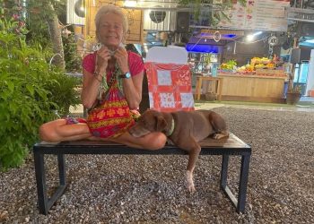 Policía de Indonesia amplía la búsqueda de la española desaparecida en Lombok