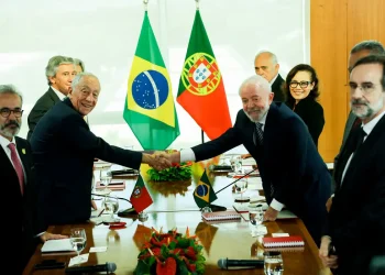 Presidente de Portugal celebra el 200 aniversario de las relaciones con Brasil