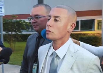 Asaltantes amordazan a Cosculluela junto a dos empleados y le roban en su casa