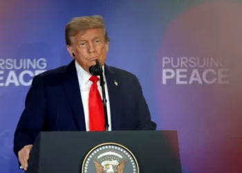 Trump: «si todo va bien hoy» podrá celebrarse cumbre trilateral con Putin y Zelenski