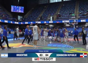 Pelea entre jugadores dominicanos y argentinos opaca el final del partido en la AmeriCup 2025