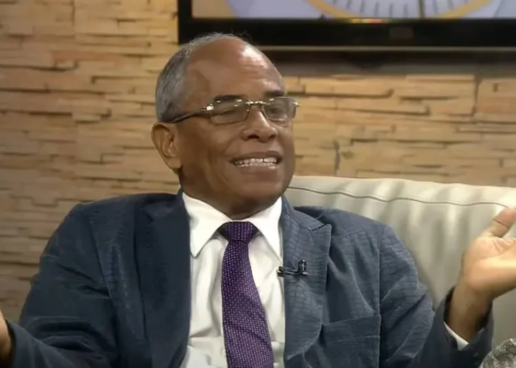 Onéximo Antonio González: experto en modernización del transporte público