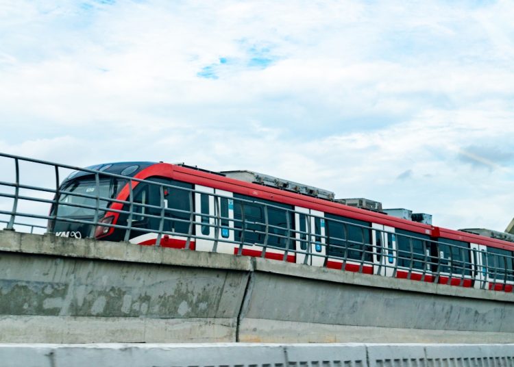 Gobierno dice construirá monorriel en Santo Domingo por ser más barato y rápido que el tren