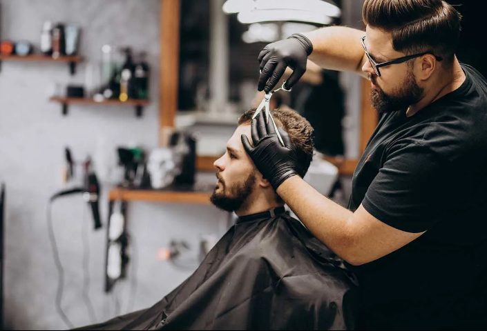 25 de agosto: Día Mundial de los Peluqueros, homenaje a los artistas del cabello