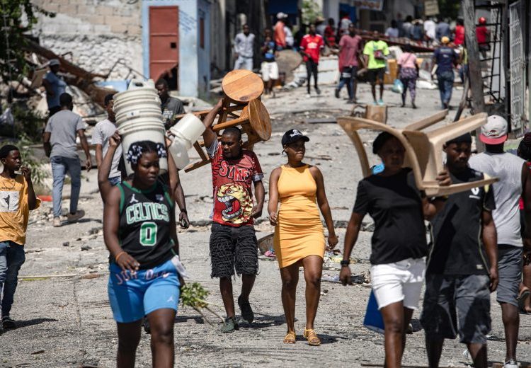 Haití pide a desplazados no volver a sus barrios para no servir de escudo a las bandas