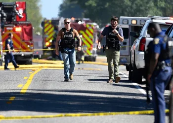 Al menos dos personas muertas tras tiroteo e incendio en una iglesia mormona en Michigan