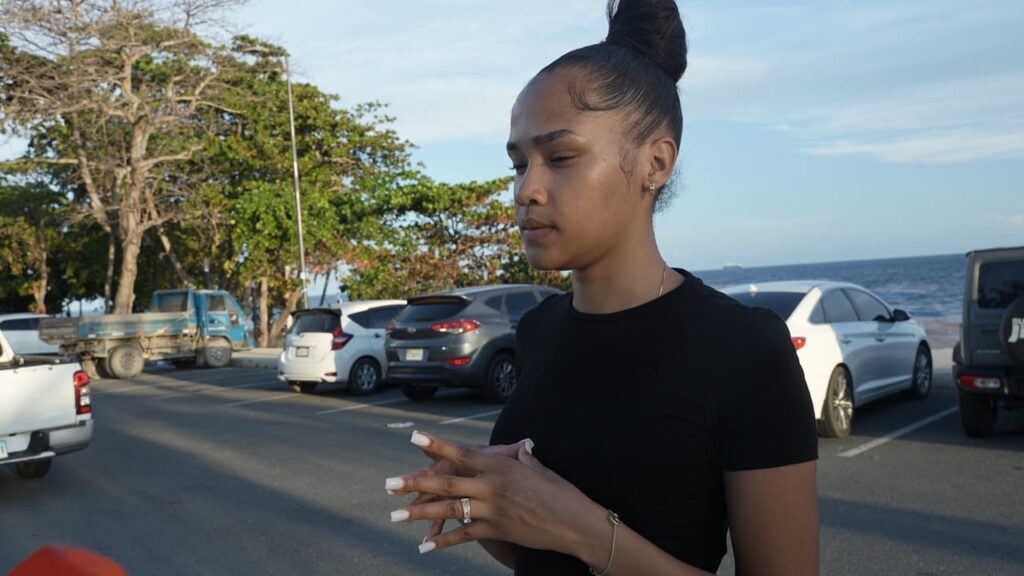 Ciudadanos de la avenida de España reaccionan ante caso de violación a mujer haitiana | 6 | Ciudadanos de la avenida de España reaccionan ante caso de violación a mujer haitiana - Noticias de hoy en República Dominicana | De Último Minuto