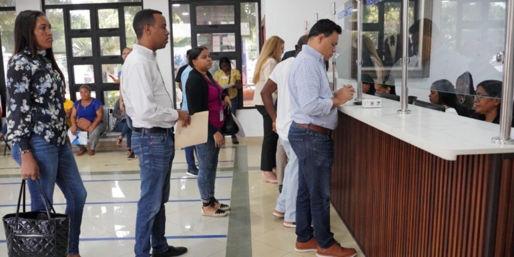 MINERD escala al puesto número 10 en Evaluación del Desempeño Institucional | 3 | MINERD escala al puesto número 10 en Evaluación del Desempeño Institucional