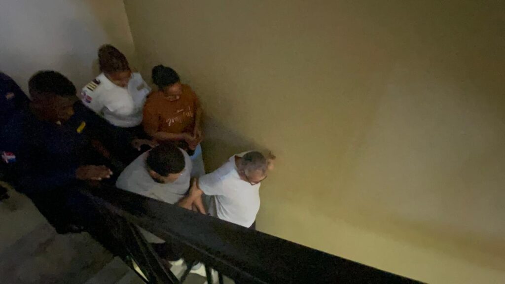Imponen prisión preventiva, domiciliaria y grilletes electrónicos a imputados de la Operación Discovery 3.0 - Noticias de hoy en República Dominicana | De Último Minuto