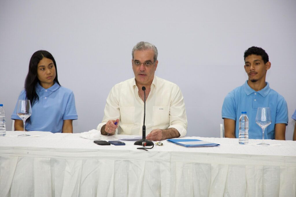 Con una inversión de más de RD$260 millones, Abinader deja inaugurada varias obras turísticas y proyectos de desarrollo en Puerto Plata - Noticias de hoy en República Dominicana | De Último Minuto