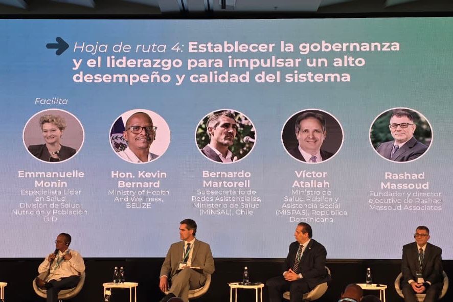 Víctor Atallah asegura que participación ciudadana es fundamental para seguir mejorando el sistema de salud - Noticias de hoy en República Dominicana | De Último Minuto