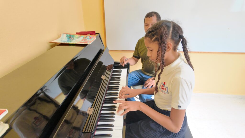 Ministerio de Cultura pone en funcionamiento Escuela de Bellas Artes en Puerto Plata
