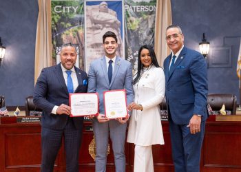 Bray Vargas recibe cinco reconocimientos en Nueva Jersey entre ellos Diputado del Año