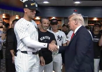 Yankees rinden homenaje a víctimas del 11 de septiembre con ceremonia en el Yankee Stadium y presencia de Trump