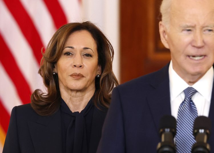 «Enojada y decepcionada»: Kamala Harris critica duramente a Joe Biden
