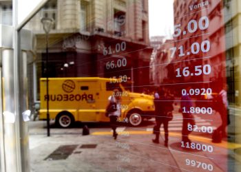 Las proyecciones de inflación en Argentina suben al 28,2 % para 2025