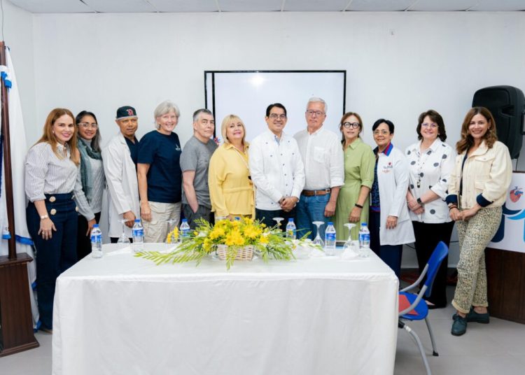 Hospital Dr. Arturo Grullón realiza segunda jornada cardiovascular pediátrica