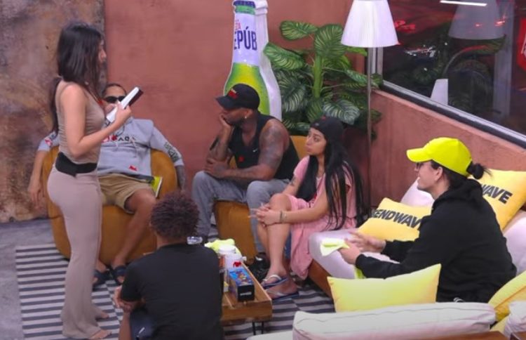 ¡Se regó la unción! “La Casa de Alofoke” vive un lunes de bendición