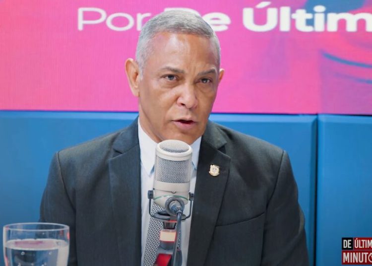 Senador Franklin Romero alerta sobre crisis energética en RD y la falta de pago de miles de hogares