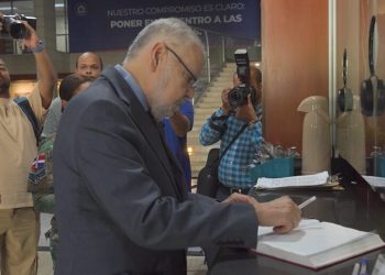 PGR tramitará informe sobre irregularidades del SeNaSa para iniciar investigación