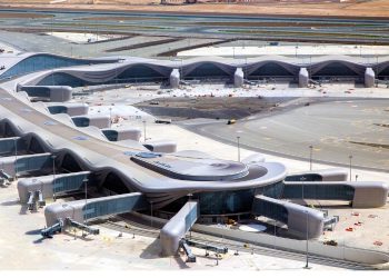 El aeropuerto de Hong Kong introduce verificación facial total sin documentos en salidas