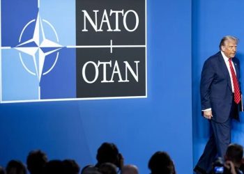 Trump exige a los países de la OTAN que dejen de comprar petróleo a Rusia