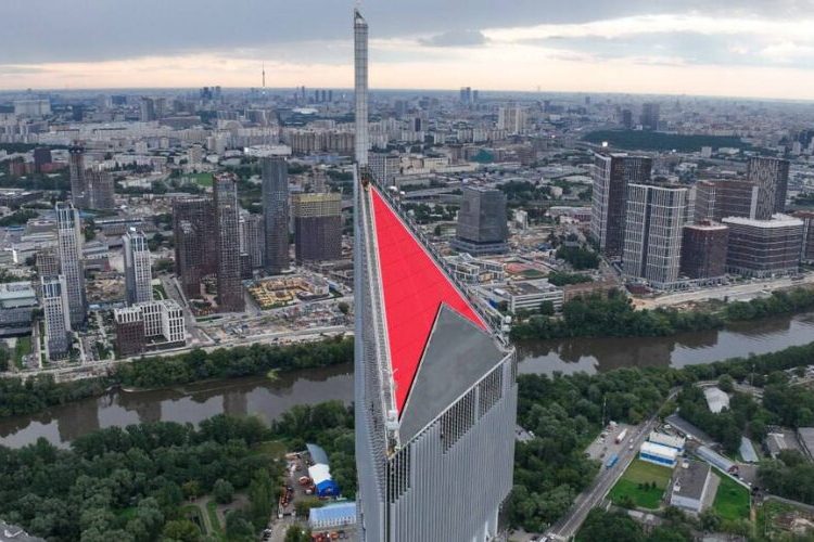 Putin inaugura en Moscú el nuevo Centro Espacial Nacional