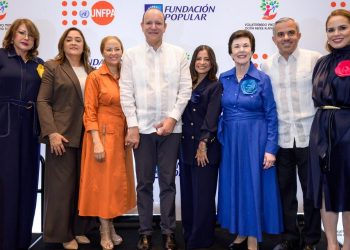 Lanzan en Santiago Voluntariado Pro Maternidad Doña Renée Klang de Guzmán