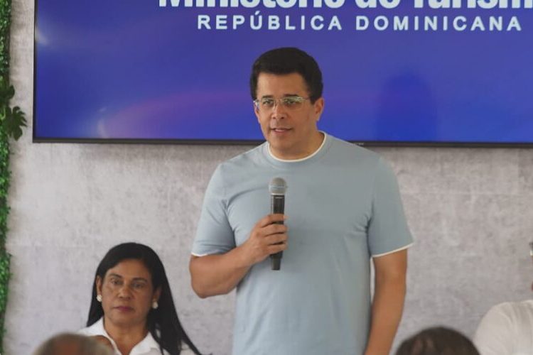 David Collado asegura transparencia en obras de Turismo: “No robo ni recibo comisión”