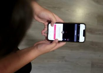 El 84 % de las adolescentes en España teme que la IA use sus fotos para crear contenido sexual falso