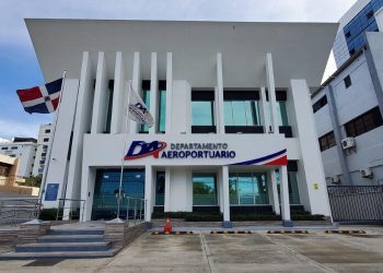 Comisión Aeroportuaria ordena a Aerodom pagar US$ 5 millones por fallo eléctrico en el AILA