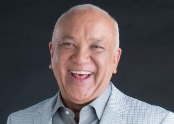 Senado reconocerá trayectoria artística de Jochy Santos