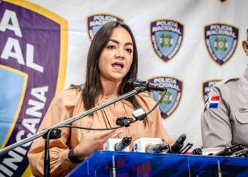 Faride explica por qué no ha revelado nombres de agentes involucrados en muerte de cinco hombres en Santiago