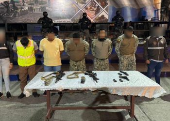 Detienen en Ecuador a 4 militares por el ingreso de droga en contenedor que iba a Francia