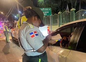 Digesett detiene a tres personas por conducir por encima del límite de alcohol permitido