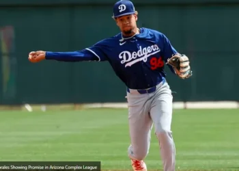 Emil Morales, joya de los Dodgers, es el primer pick de los Gigantes en el Draft de Novatos 2025