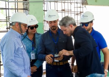 Gobierno supervisa refuerzo en Escuela Básica Pontón para garantizar seguridad escolar