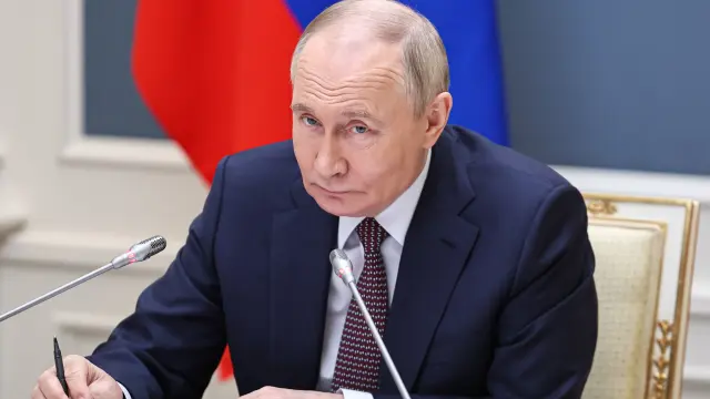 Putin: «Cualquier persona sensata sabe que Rusia no tiene ningún deseo de atacar a nadie»
