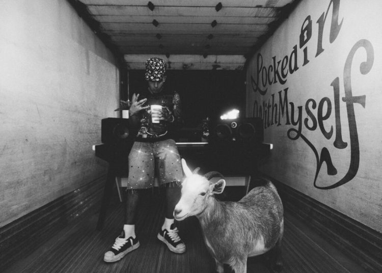 CG lanza su primer EP Locked In With Myself bajo el sello Underwater Music