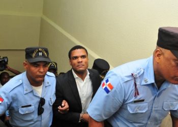 Ministerio Público buscará este martes la revocación del permiso laboral a Donni Santana