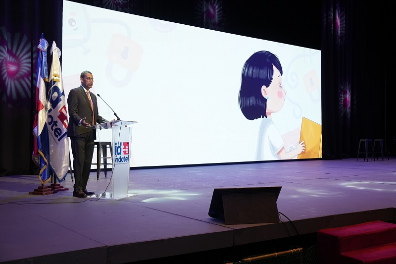 INDOTEL pone en circulación cuentos para concientizar sobre uso responsable de la tecnología - Noticias de hoy en República Dominicana | De Último Minuto