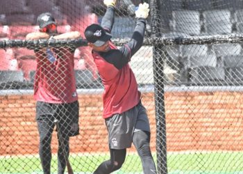 Leury García, Carlos Franco y Julio Carreras encabezan integraciones los Gigantes