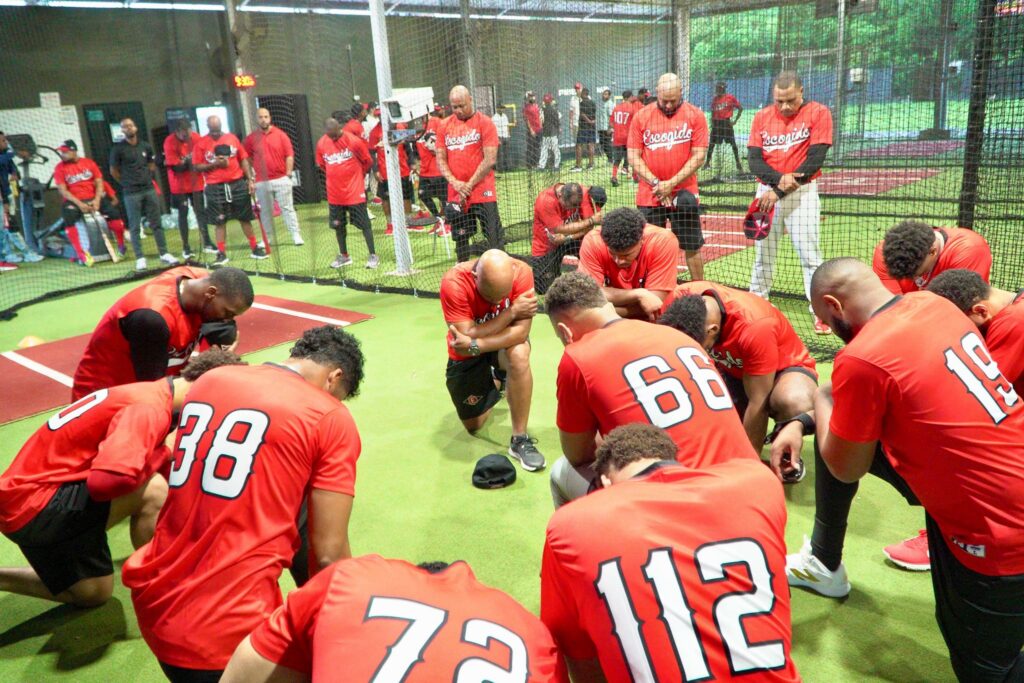 Leones del Escogido inician entrenamientos con 26 jugadores; Brito, Lake y Cordero encabezan el grupo | 2 | Leones del Escogido inician entrenamientos con 26 jugadores; Brito, Lake y Cordero encabezan el grupo - Noticias de hoy en República Dominicana | De Último Minuto