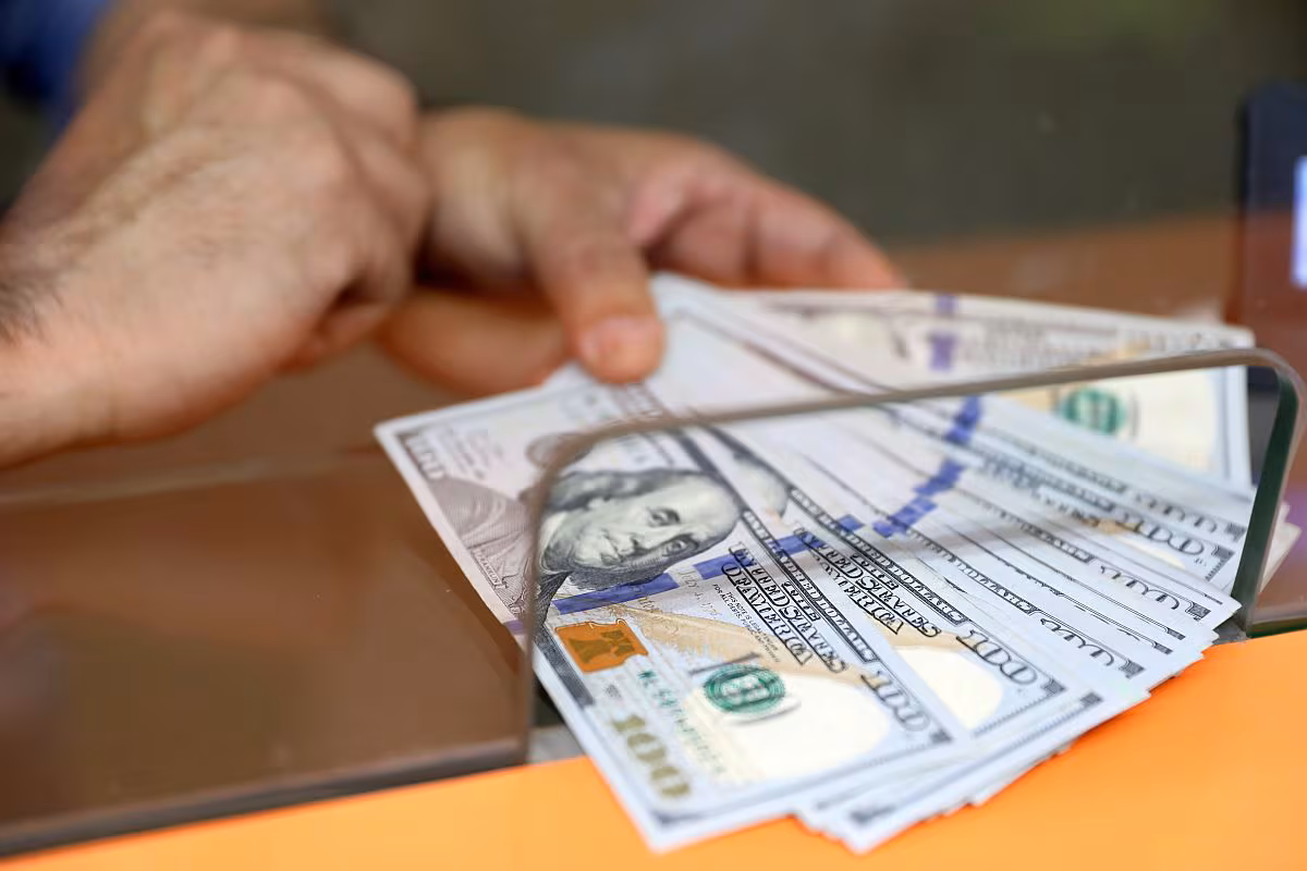 Banco Central sancionará los precios desproporcionados del dólar y vigilará todas las compras mayor a US$10,000  