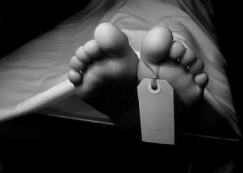 Hombre muere tras recibir pedrada en la cabeza durante riña en Los Mina