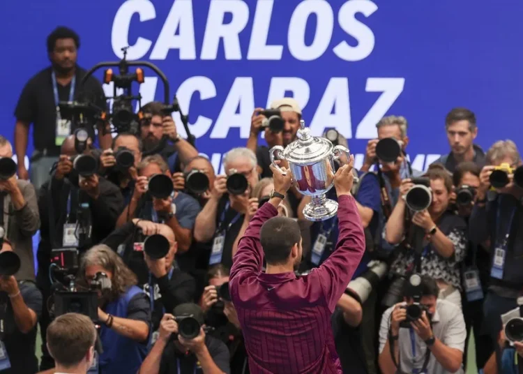 Alcaraz reconquista Nueva York y asalta el número uno del mundo