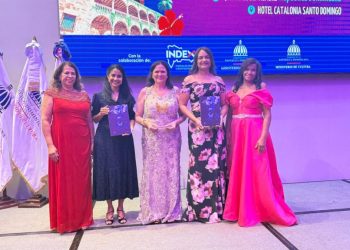 VI Congreso Internacional Mujeres de Alta Ponencia 2025 culmina con la firma del “Pacto de sororidad”