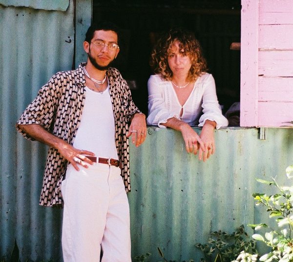 Hacerte Ve’»: una seductora fusión entre Lena Dardelet y Seba Otero al ritmo del afrobeat