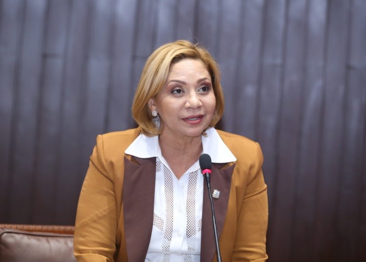 Soraya Suárez cuestiona incoherencia de quienes promueven castración química pero rechazaron sanciones más drásticas en el Código Penal