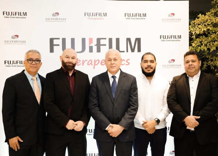 SEMINSA introduce línea de dispositivos Fujifilm Therapeutics en República Dominicana
